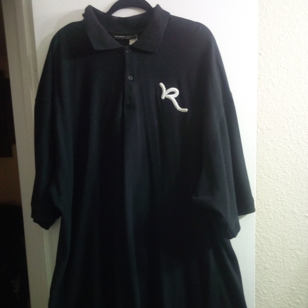 Roca Wear shirt